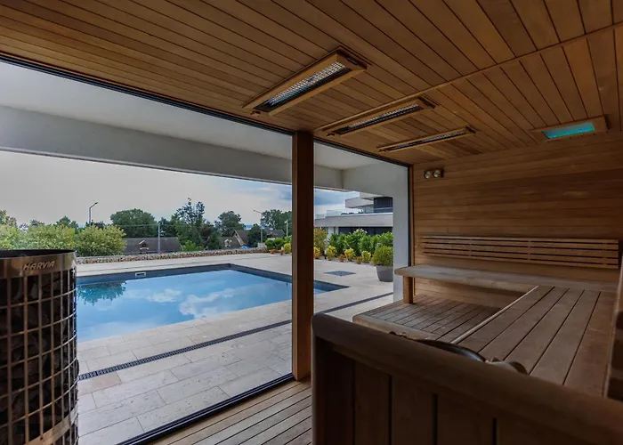 Panorama Corner - Pool, Sauna, Parking Apartament